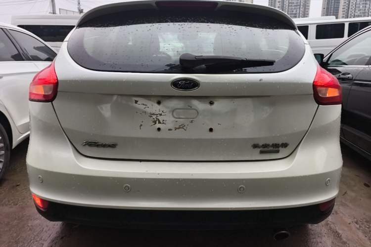 Used Ford Focus 2015 Hatchback EcoBoost 180 Automatic Elite Model Rear