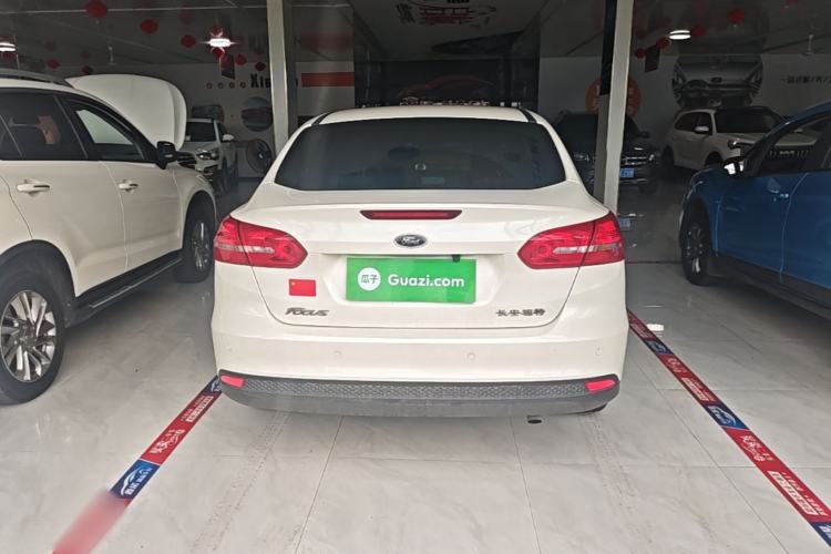 Used Ford Focus 2015 Sedan 1.6L Manual Comfort Model Rear