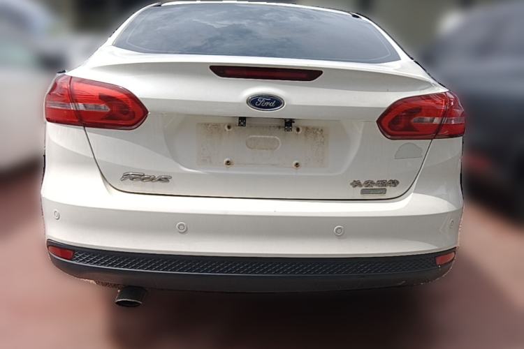Used Ford Focus 2015 Sedan EcoBoost 125 Automatic Supreme Style Edition Rear