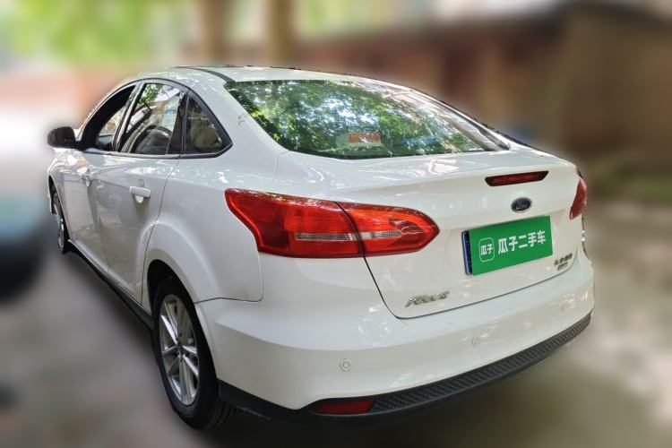 Used Ford Focus 2015 Sedan EcoBoost 125 Automatic Supreme Style Edition Rear Left 45 Deg