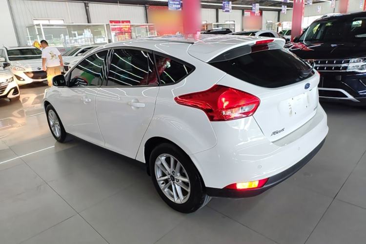 Used Ford Focus 2015 Hatchback 1.6L Manual Fashion Edition Rear Left 45 Deg