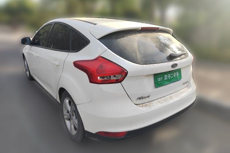 Used Ford Focus 2015 Hatchback 1.6L Manual Comfort Edition Rear Left 45 Deg