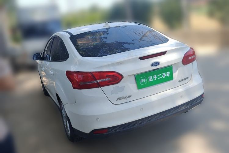 Used Ford Focus 2015 Sedan 1.6L Manual Fashion Edition Rear Left 45 Deg