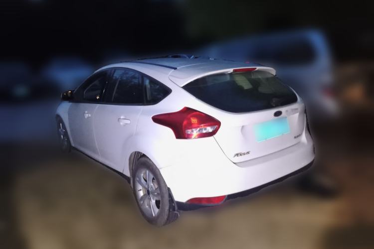 Used Ford Focus 2015 Hatchback 1.6L Manual Comfort Edition Rear Left 45 Deg
