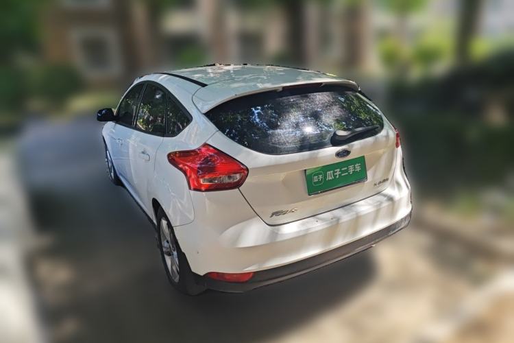 Used Ford Focus 2015 Hatchback 1.6L Automatic Comfort Model Rear Left 45 Deg