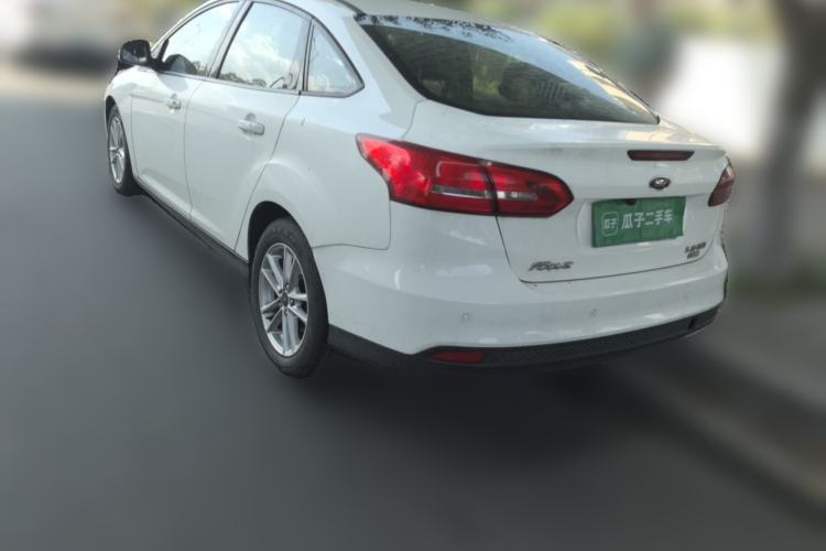 Used Ford Focus 2015 Sedan EcoBoost 125 Manual – Ultra-Style Edition Rear Left 45 Deg