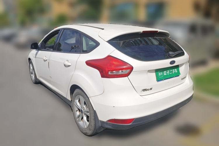 Used Ford Focus 2015 Hatchback 1.6L Automatic Comfort Model Rear Left 45 Deg