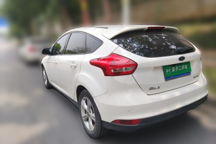 Used Ford Focus 2015 Hatchback 1.6L Automatic Comfort Model Rear Left 45 Deg