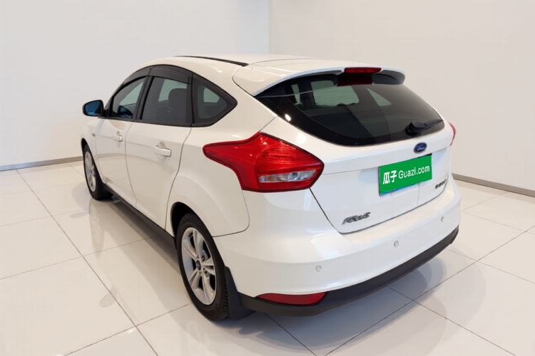 Used Ford Focus 2015 Hatchback 1.6L Automatic Comfort Model Rear Left 45 Deg