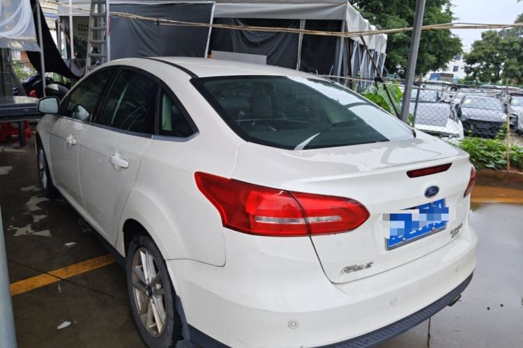 Used Ford Focus 2015 Sedan EcoBoost 180 Automatic Elite Model Rear Left 45 Deg