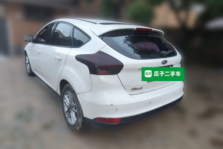 Used Ford Focus 2015 Hatchback 1.6L Automatic Fashion Edition Rear Left 45 Deg