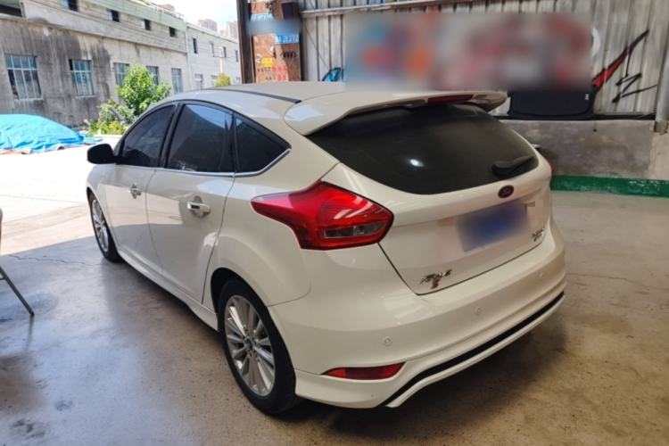 Used Ford Focus 2015 Hatchback EcoBoost 180 Automatic Sport Model Rear Left 45 Deg