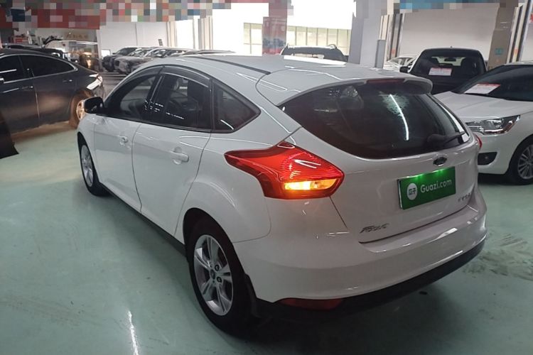 Used Ford Focus 2015 Hatchback 1.6L Automatic Comfort Model Rear Left 45 Deg
