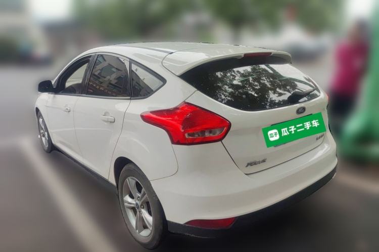 Used Ford Focus 2015 Hatchback 1.6L Automatic Comfort Model Rear Left 45 Deg