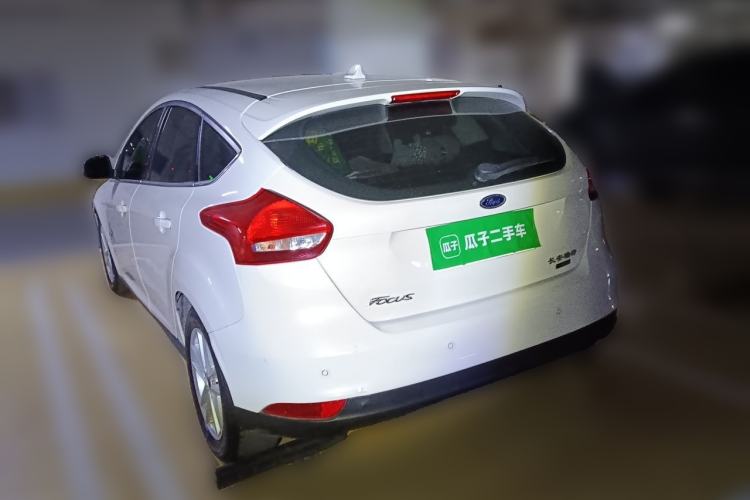 Used Ford Focus 2015 Hatchback EcoBoost 180 Automatic Elite Model Rear Left 45 Deg