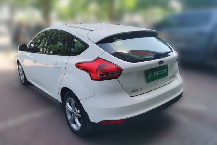 Used Ford Focus 2015 Hatchback 1.6L Automatic Comfort Model Rear Left 45 Deg