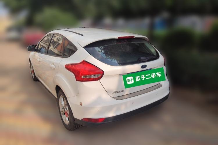 Used Ford Focus 2015 Hatchback 1.6L Automatic Comfort Model Rear Left 45 Deg