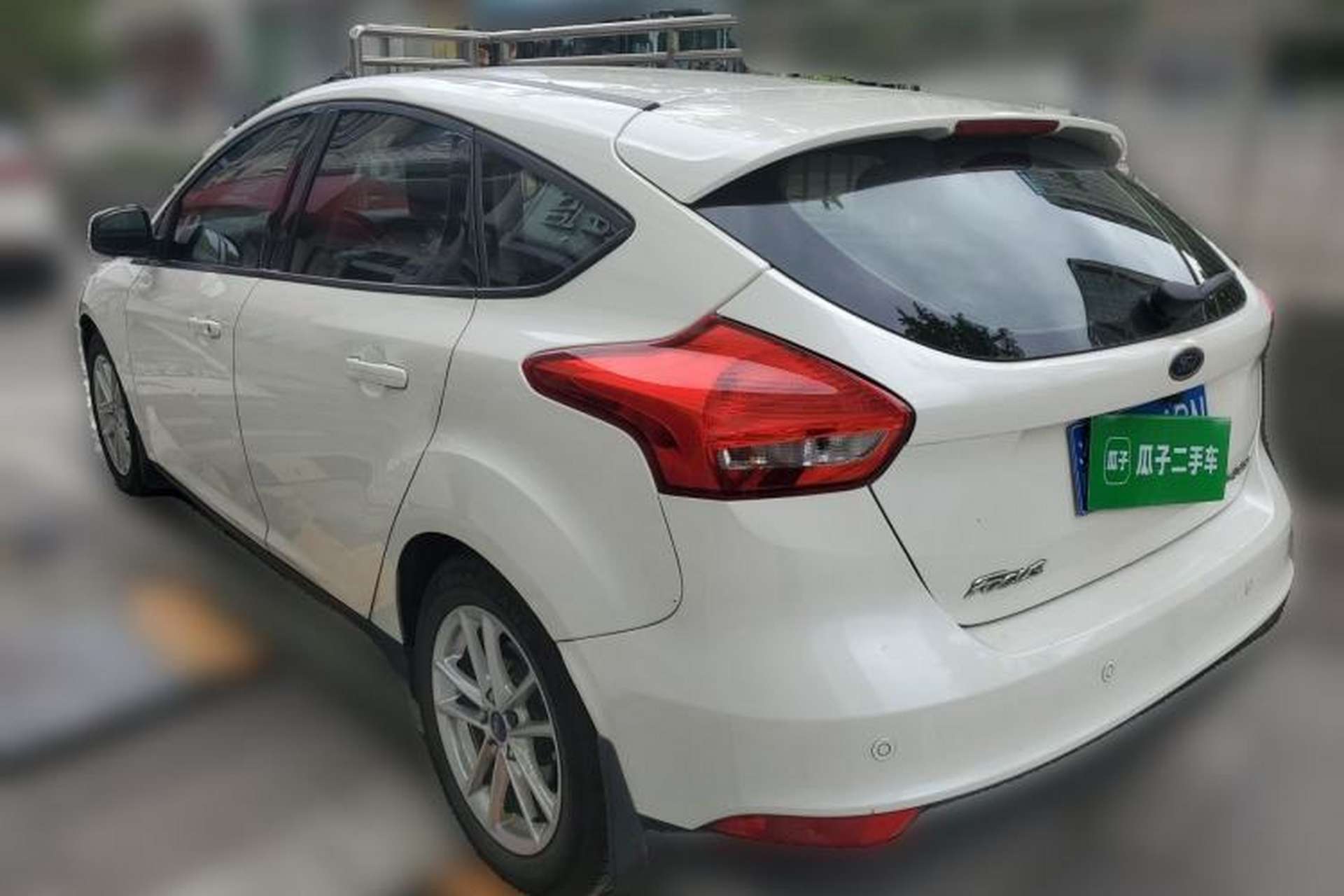 Used Ford Focus 2015 Hatchback 1.6L Automatic Fashion Edition Rear Left 45 Deg