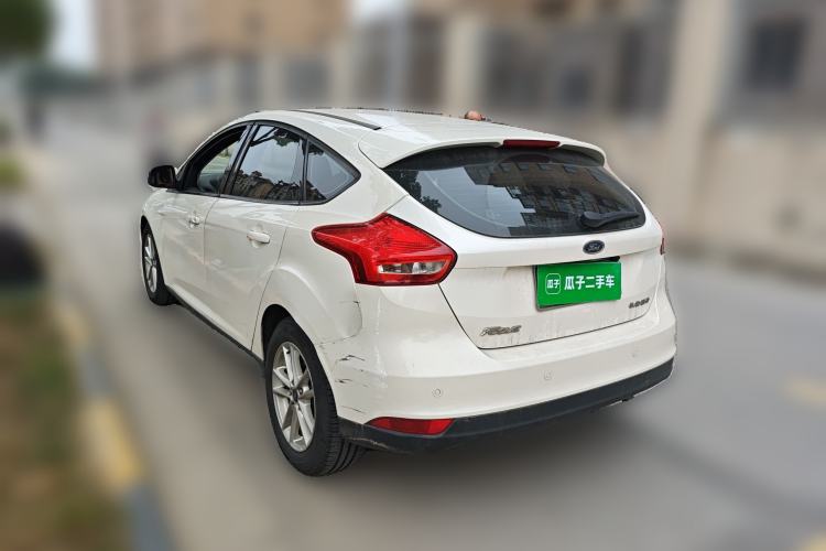 Used Ford Focus 2015 Hatchback 1.6L Automatic Fashion Edition Rear Left 45 Deg
