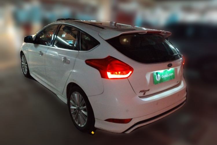 Used Ford Focus 2015 Hatchback EcoBoost 180 Automatic Sport Model Rear Left 45 Deg