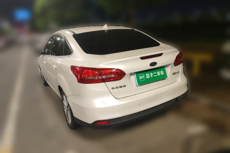Used Ford Focus 2015 Hatchback EcoBoost 180 Automatic Elite Model Rear Left 45 Deg