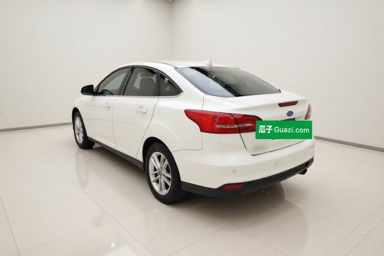 Used Ford Focus 2015 Sedan EcoBoost 180 Automatic Elite Model Rear Left 45 Deg