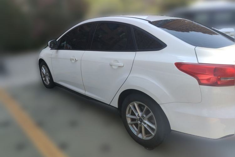 Used Ford Focus 2015 Sedan 1.6L Automatic Trend Model Rear Left 45 Deg