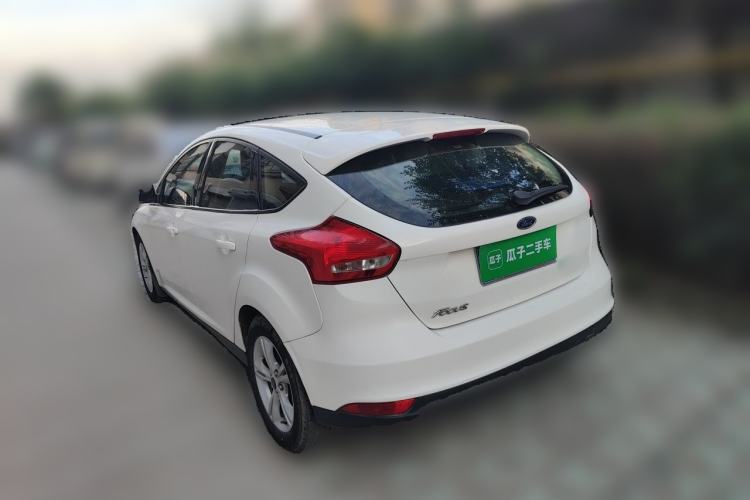 Used Ford Focus 2015 Hatchback 1.6L Automatic Comfort Model Rear Left 45 Deg
