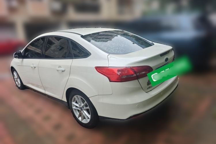 Used Ford Focus 2015 Sedan EcoBoost 125 Automatic Supreme Style Edition Rear Left 45 Deg