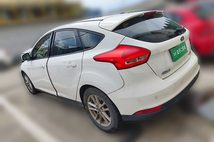 Used Ford Focus 2015 Hatchback 1.6L Automatic Fashion Edition Rear Left 45 Deg