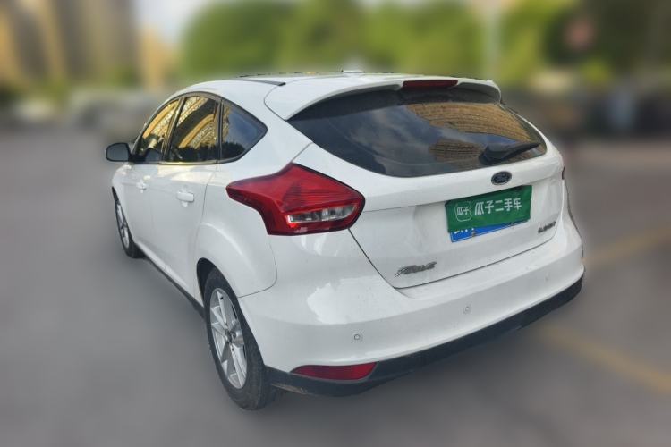 Used Ford Focus 2015 Hatchback 1.6L Automatic Fashion Edition Rear Left 45 Deg