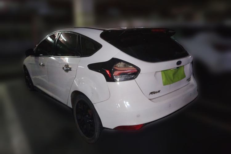 Used Ford Focus 2015 Hatchback 1.6L Manual Fashion Edition Rear Left 45 Deg
