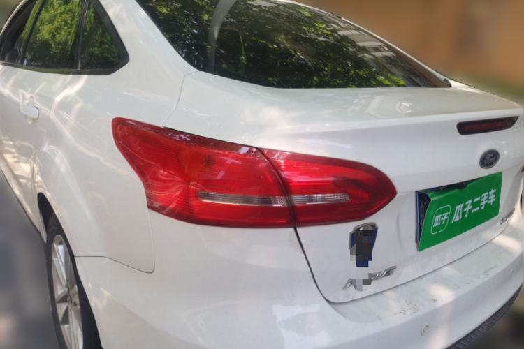 Used Ford Focus 2015 Sedan 1.6L Automatic Trend Model Rear Left 45 Deg