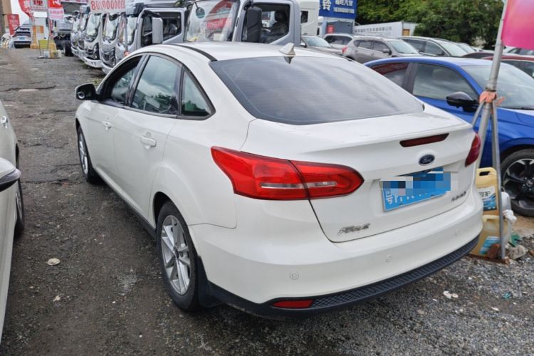 Used Ford Focus 2015 Sedan 1.6L Automatic Trend Model Rear Left 45 Deg