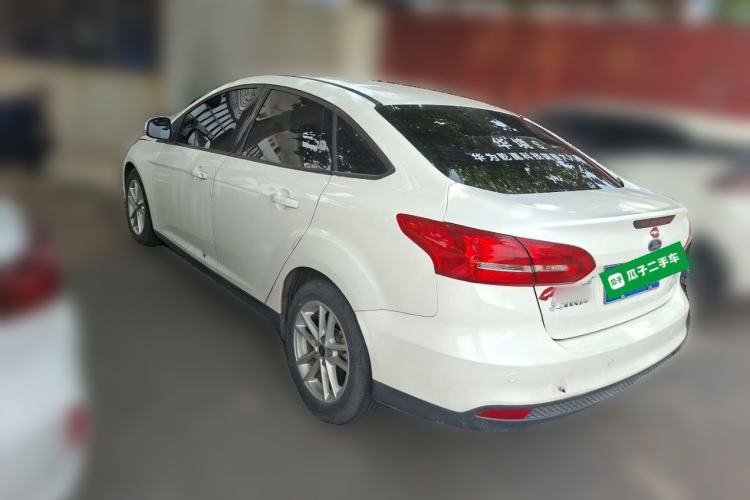 Used Ford Focus 2015 Sedan EcoBoost 125 Automatic Supreme Style Edition Rear Left 45 Deg