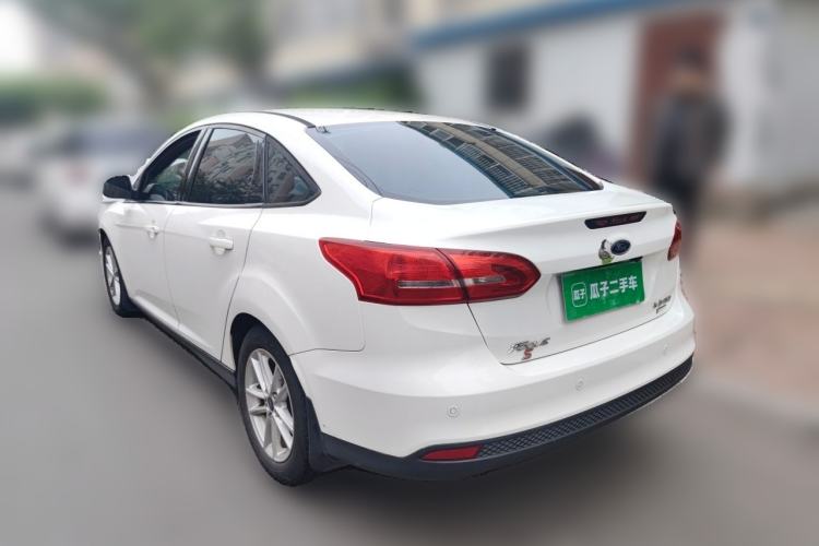 Used Ford Focus 2015 Sedan EcoBoost 125 Automatic Supreme Style Edition Rear Left 45 Deg