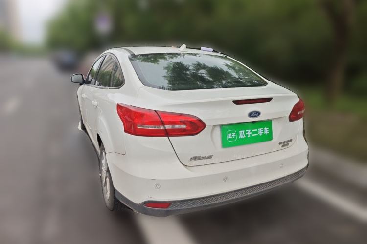 Used Ford Focus 2015 Sedan EcoBoost 125 Automatic Supreme Style Edition Rear Left 45 Deg