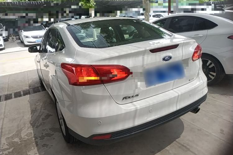 Used Ford Focus 2015 Sedan EcoBoost 180 Automatic Elite Model Rear Left 45 Deg