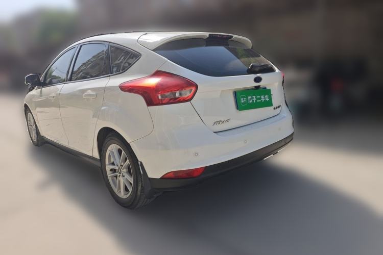 Used Ford Focus 2015 Hatchback 1.6L Manual Fashion Edition Rear Left 45 Deg