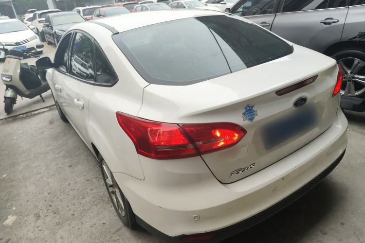Used Ford Focus 2015 Sedan 1.6L Automatic Trend Model Rear Left 45 Deg