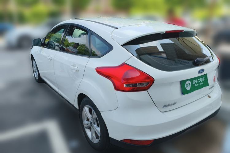 Used Ford Focus 2015 Hatchback 1.6L Manual Comfort Edition Rear Left 45 Deg