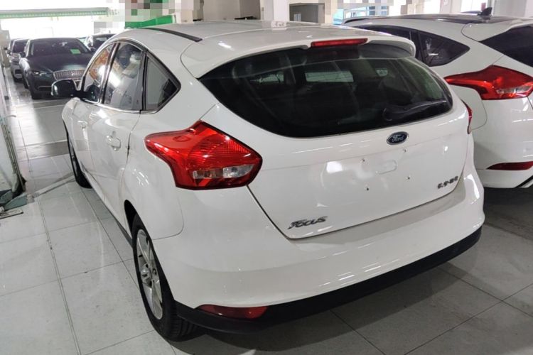 Used Ford Focus 2015 Hatchback 1.6L Manual Comfort Edition Rear Left 45 Deg