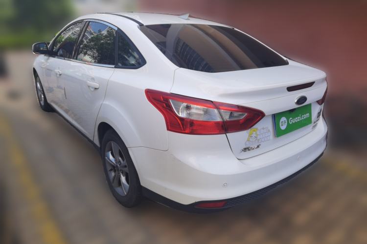 Used Ford Focus 2015 Sedan 1.6L Automatic Trend Model Rear Left 45 Deg