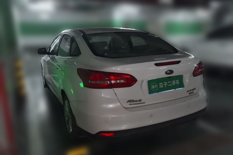 Used Ford Focus 2015 Sedan EcoBoost 180 Automatic Flagship Model Rear Left 45 Deg