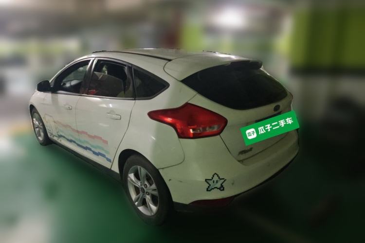 Used Ford Focus 2015 Hatchback 1.6L Automatic Comfort Model Rear Left 45 Deg