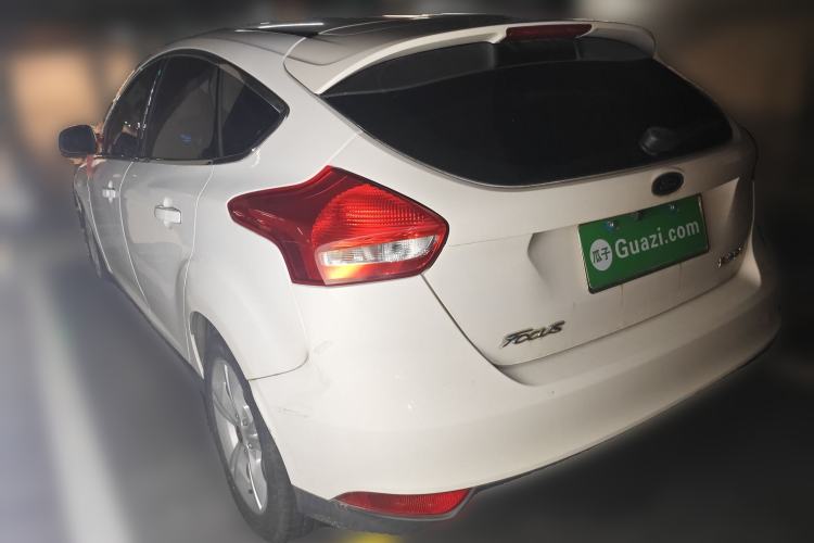 Used Ford Focus 2015 Hatchback 1.6L Automatic Comfort Model Rear Left 45 Deg