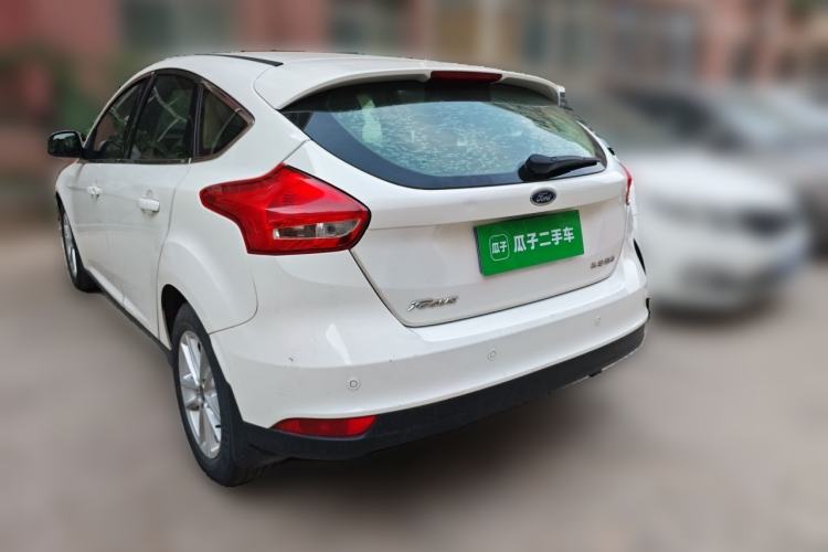 Used Ford Focus 2015 Hatchback 1.6L Manual Fashion Edition Rear Left 45 Deg