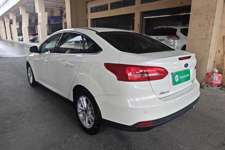 Used Ford Focus 2015 Sedan EcoBoost 180 Automatic Elite Model Rear Left 45 Deg