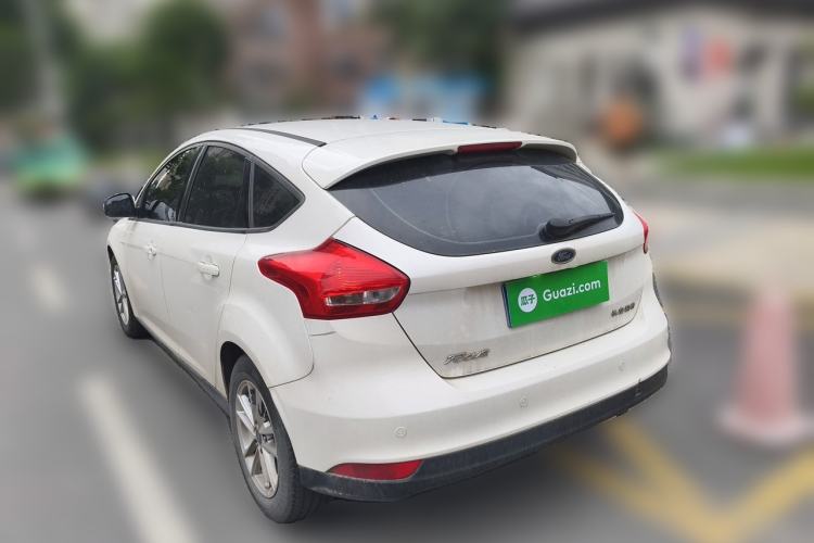 Used Ford Focus 2015 Hatchback 1.6L Automatic Fashion Edition Rear Left 45 Deg