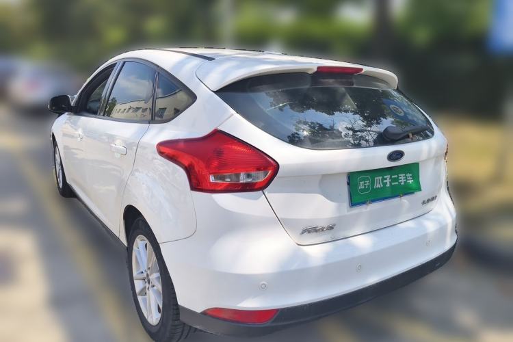 Used Ford Focus 2015 Hatchback 1.6L Automatic Fashion Edition Rear Left 45 Deg